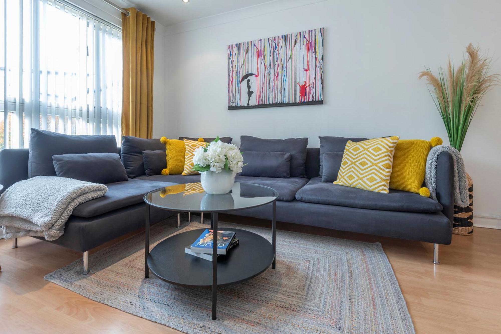 2 Bed Town House With Garden In Hackney, London Appartement Buitenkant foto