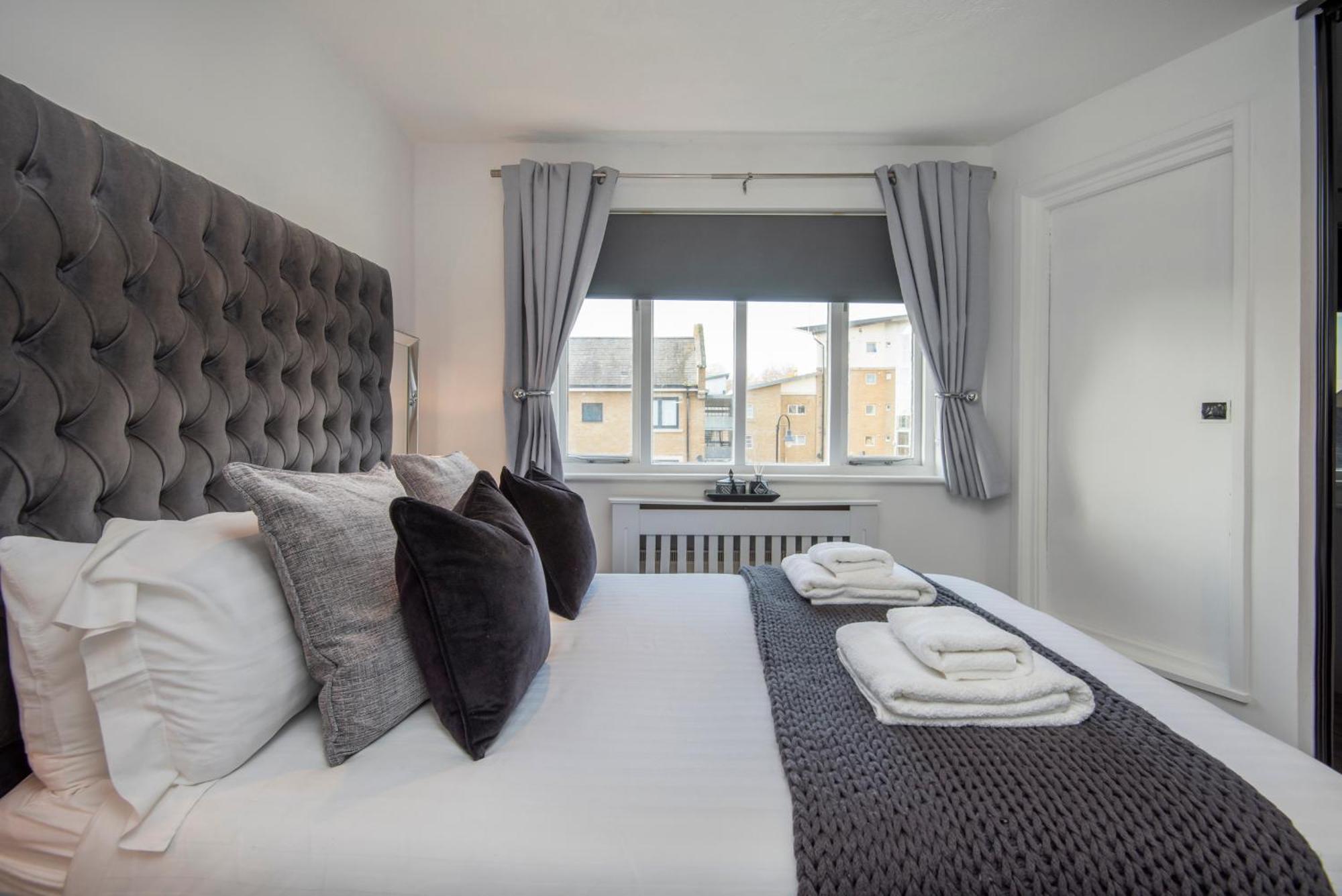 2 Bed Town House With Garden In Hackney, London Appartement Buitenkant foto