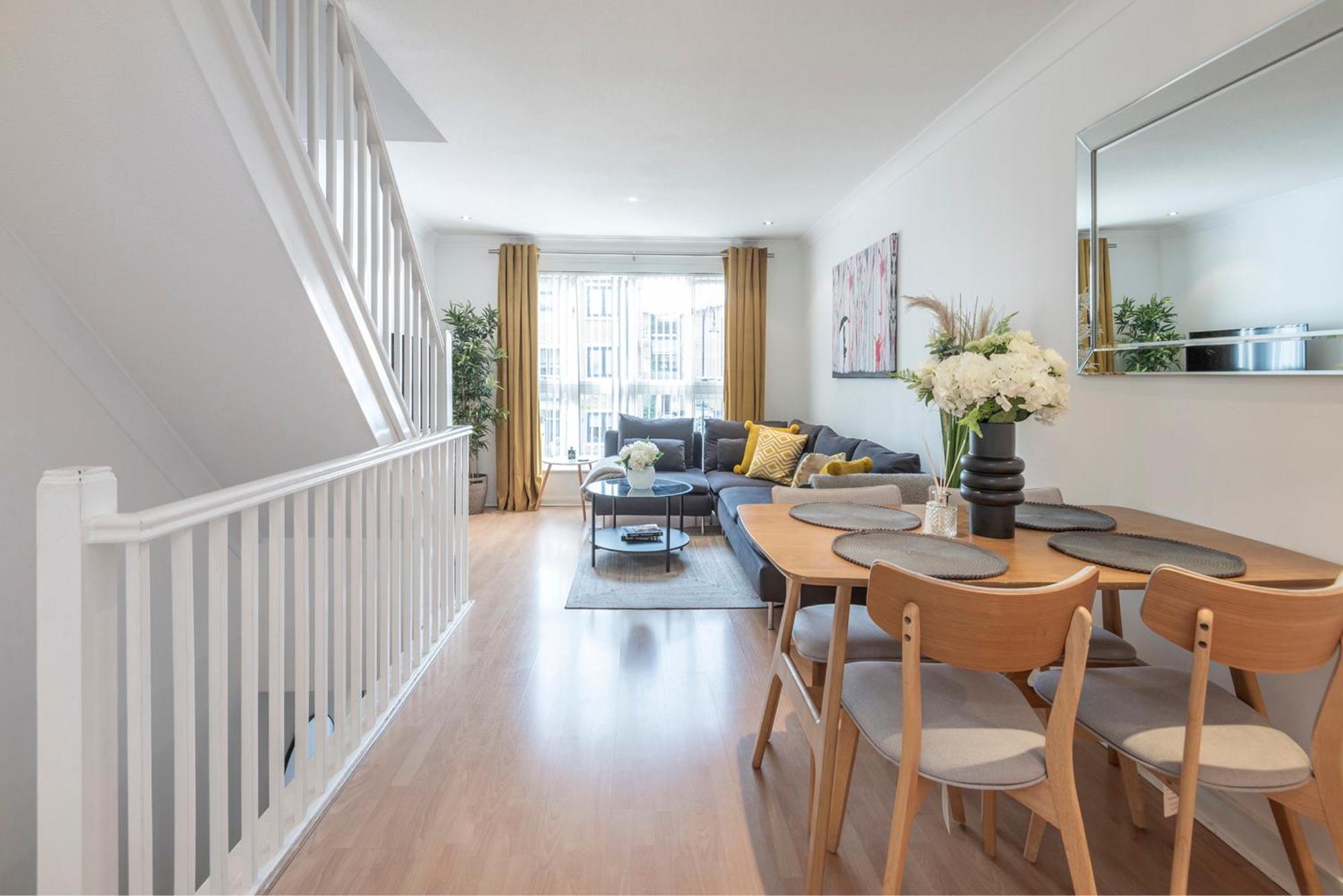 2 Bed Town House With Garden In Hackney, London Appartement Buitenkant foto