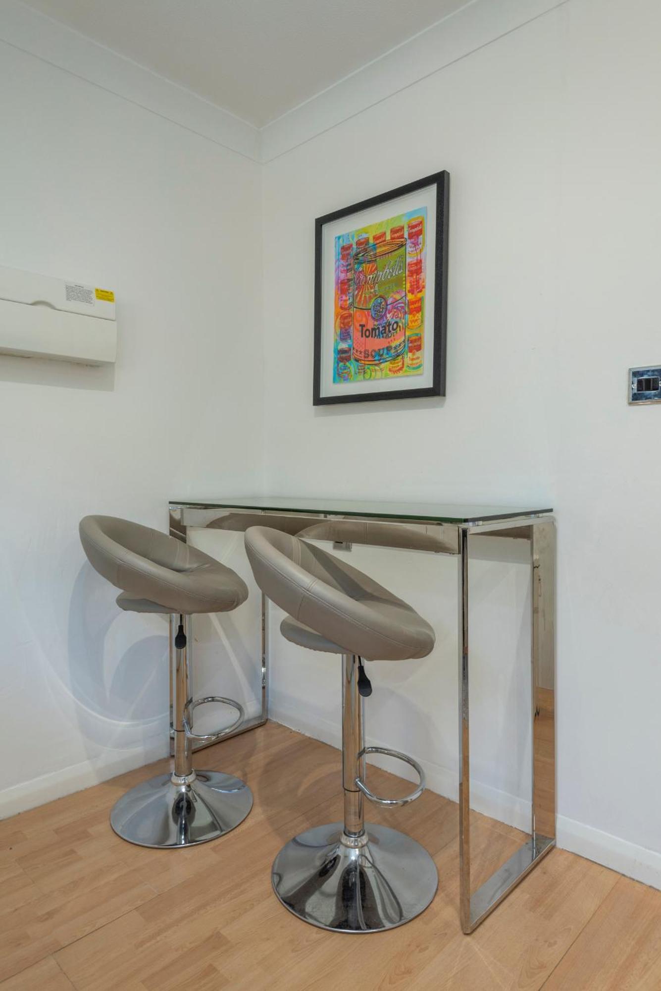 2 Bed Town House With Garden In Hackney, London Appartement Buitenkant foto